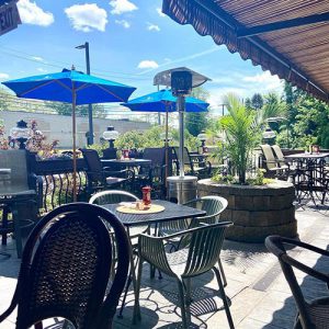 Peddlers Bar and Bistro | Restaurant | Clifton Park NY